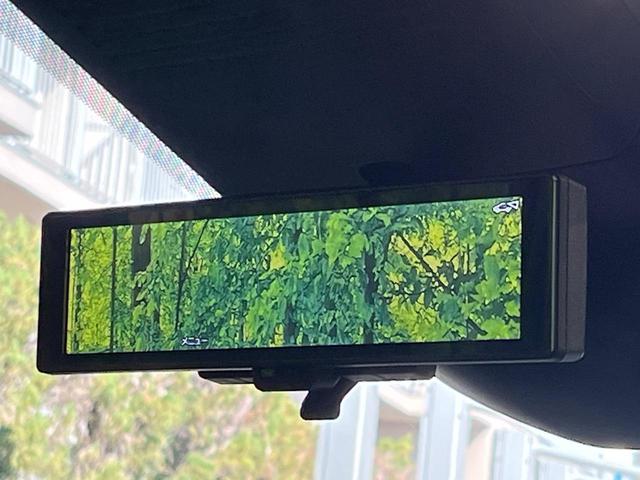 �y�C���e���W�F���g���[���~���[�z��Ȃ̑傫�ȉו��⓯��҂Ō�����m�F���Â炢���ł����S�I�J�������B�e�����ԗ�����̉f�������[���~���[���ɕ\���B�N���A�Ȏ��E�ŏ󋵂̊m�F���\�ł��I