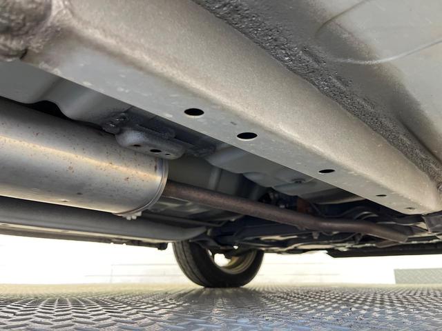 ミライース Ｘ　メモリアルエディション　禁煙車　電動格納ドアミラー　純正１４インチアルミ　ＣＤ　キーレス　アイドリングストップ（21枚目）