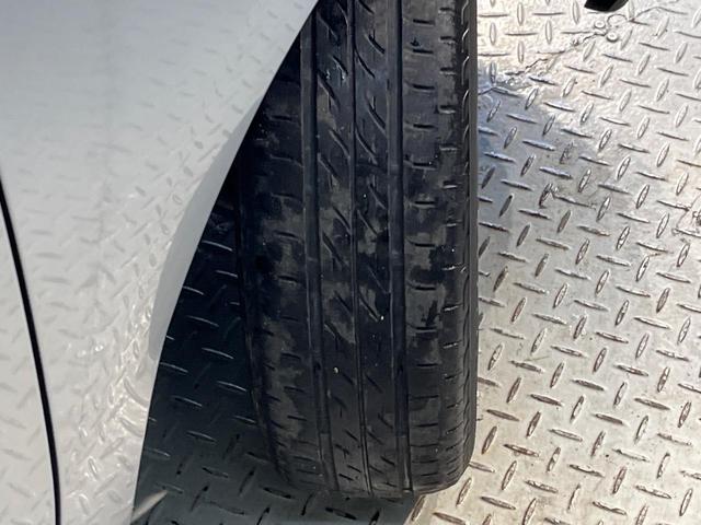 ミライース Ｘ　メモリアルエディション　禁煙車　電動格納ドアミラー　純正１４インチアルミ　ＣＤ　キーレス　アイドリングストップ（30枚目）