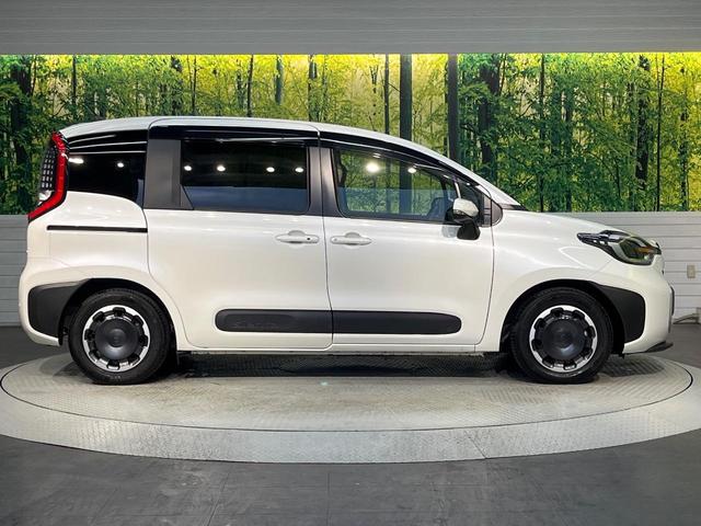 シエンタ ハイブリッドＺ　７人乗　ナビ機能付き１０．５型ディスプレイオーディオ　全周囲カメラ　両側電動ドア　コンフォートＰＫＧ　天井サーキュレーター　１００Ｖ電源　セーフティセンス　レーダークルーズ　禁煙車　前席シートヒーター（26枚目）