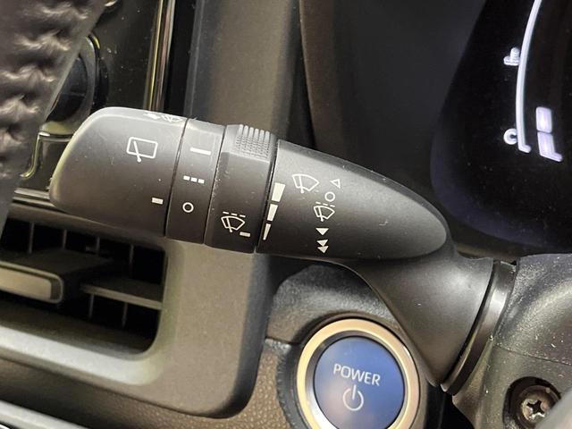 シエンタ ハイブリッドＺ　７人乗　ナビ機能付き１０．５型ディスプレイオーディオ　全周囲カメラ　両側電動ドア　コンフォートＰＫＧ　天井サーキュレーター　１００Ｖ電源　セーフティセンス　レーダークルーズ　禁煙車　前席シートヒーター（55枚目）