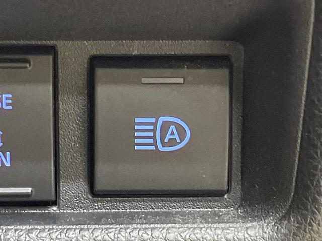 シエンタ ハイブリッドＺ　７人乗　ナビ機能付き１０．５型ディスプレイオーディオ　全周囲カメラ　両側電動ドア　コンフォートＰＫＧ　天井サーキュレーター　１００Ｖ電源　セーフティセンス　レーダークルーズ　禁煙車　前席シートヒーター（61枚目）