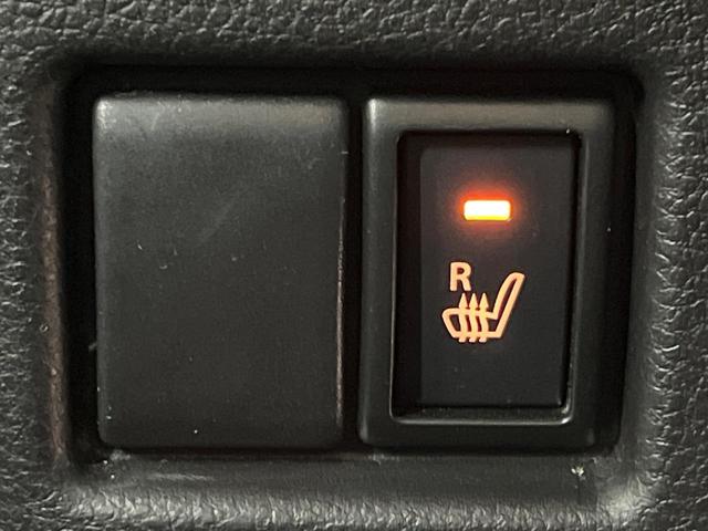 スペーシアカスタム ハイブリッドＸＳ　オーディオ　衝突軽減システム　両側パワースライド　クリアランスソナー　シートヒーター　車線逸脱警報装置　スマートキー　ＬＥＤヘッドランプ　純正１５インチアルミ　禁煙車　ハーフレザーシート（6枚目）