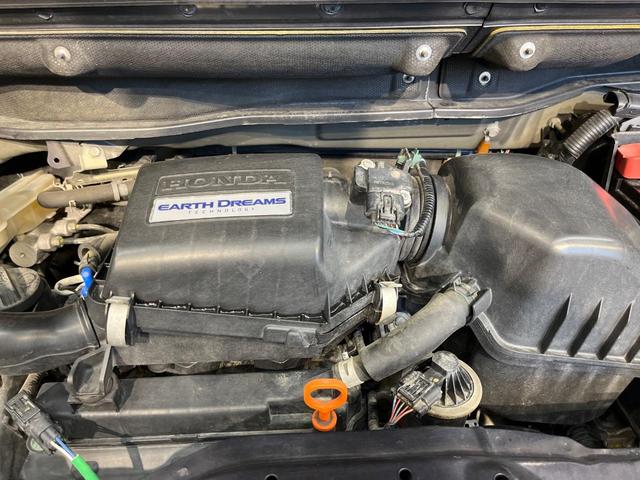 N-BOXカスタム G SSパッケージ 純正ナビ バックカメラ 両側電動スライドドア 前席シートヒーター オートライト HIDヘッドライト 禁煙車 Bluetooth接続可 ETC フルセグ スマートキー 電動格納ミラー(18枚目)