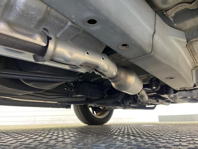 N-BOXカスタム G SSパッケージ 純正ナビ バックカメラ 両側電動スライドドア 前席シートヒーター オートライト HIDヘッドライト 禁煙車 Bluetooth接続可 ETC フルセグ スマートキー 電動格納ミラー(23枚目)