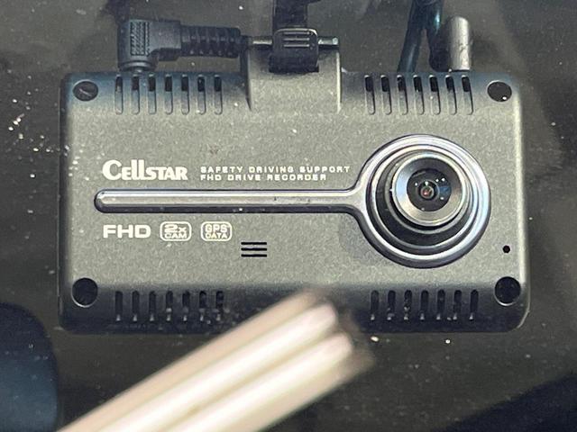 N-BOXカスタム G SSパッケージ 純正ナビ バックカメラ 両側電動スライドドア 前席シートヒーター オートライト HIDヘッドライト 禁煙車 Bluetooth接続可 ETC フルセグ スマートキー 電動格納ミラー(28枚目)