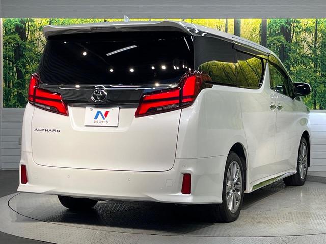 アルファード ２．５Ｓ　タイプゴールドＩＩＩ　純正９インチディスプレイオーディオ　バックカメラ　ツインルーフ　１２．１インチフリップダウンモニター　ブラインドスポットモニター　デジタルインナーミラー　合皮ハーフレザーシート　三眼ＬＥＤヘッドライト（18枚目）