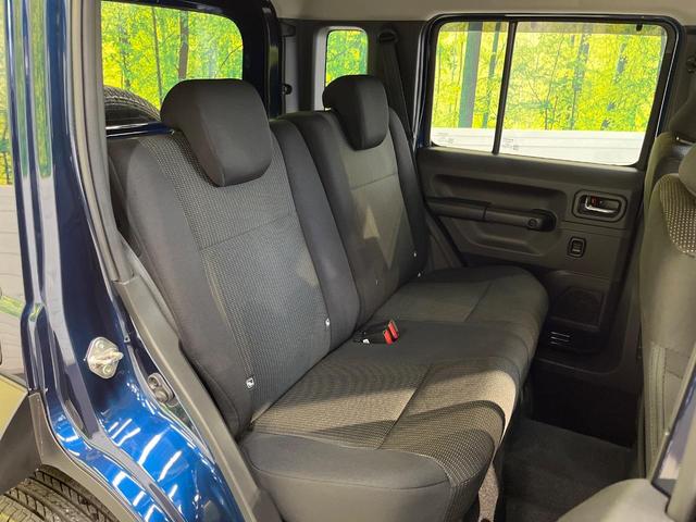 ジムニーノマド ＦＣ　登録済未使用車　４ＷＤ　セーフティサポート　アダプティブクルーズコントロール　クリアランスソナー　シートヒーター　車線逸脱警報　禁煙車　ＬＥＤヘッドライト　純正１５インチアルミ　スマートキー（9枚目）