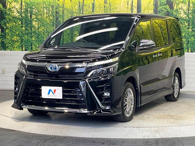 ヴォクシー ハイブリッドＺＳ　煌ＩＩＩ　純正９インチナビ　フリップダウンモニター　セーフティセンス　クルーズコントロール　両側パワースライドドア　シートヒーター　インテリジェントクリアランスソナー　オートハイビーム　バッックカメラ（61枚目）