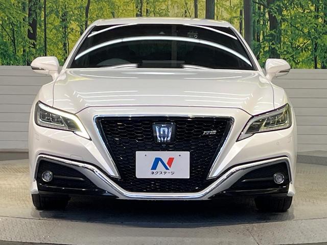 クラウンハイブリッド ＲＳアドバンス　純正１２．３型ナビ　全周囲カメラ　デジタルインナーミラー　レーダクルーズ　三眼ＬＥＤヘッド　シートベンチレーション　ステアリングヒーター　本革シート　パワーシート　ＨＵＤ　ＥＴＣ　純正１８ＡＷ　禁煙車（14枚目）