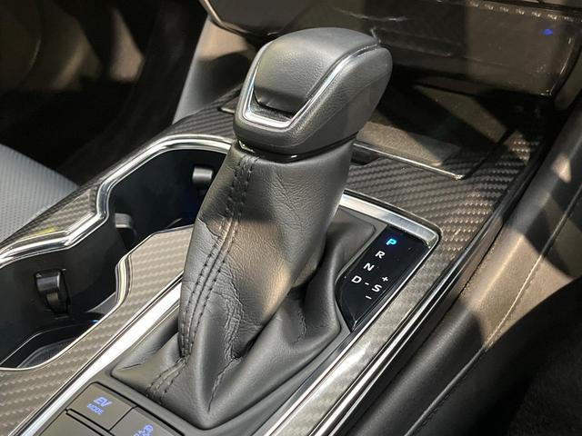 クラウンハイブリッド ＲＳアドバンス　純正１２．３型ナビ　全周囲カメラ　デジタルインナーミラー　レーダクルーズ　三眼ＬＥＤヘッド　シートベンチレーション　ステアリングヒーター　本革シート　パワーシート　ＨＵＤ　ＥＴＣ　純正１８ＡＷ　禁煙車（49枚目）