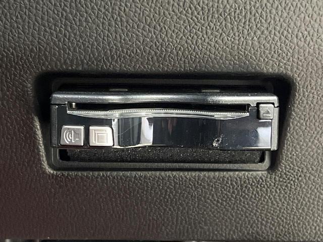 スイフトスポーツ ベースグレード 6MT 純正8インチナビ クルーズコントロール シートヒーター バックカメラ LEDヘッドライト オートライト Bluetooth フルセグ スマートキー ETC フロントフォグライト(30枚目)