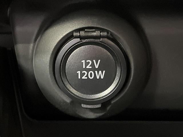 スイフトスポーツ ベースグレード 6MT 純正8インチナビ クルーズコントロール シートヒーター バックカメラ LEDヘッドライト オートライト Bluetooth フルセグ スマートキー ETC フロントフォグライト(32枚目)