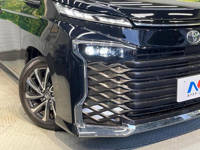 ヴォクシー Ｓ－Ｚ　純正１０．５インチナビ　１３．２型有機ＥＬフリップダウンモニター　快適利便パッケージ　両側パワースライドドア　パワーバックドア　セーフティセンス　レーダークルーズ　プロジェクター式ＬＥＤヘッド（13枚目）