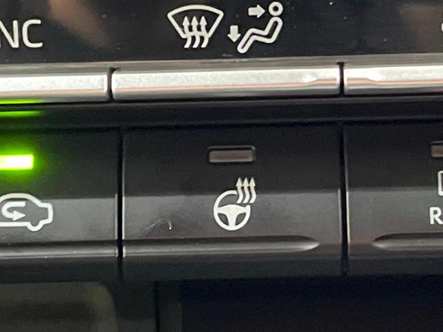 ヴォクシー Ｓ－Ｚ　純正１０．５インチナビ　１３．２型有機ＥＬフリップダウンモニター　快適利便パッケージ　両側パワースライドドア　パワーバックドア　セーフティセンス　レーダークルーズ　プロジェクター式ＬＥＤヘッド（34枚目）