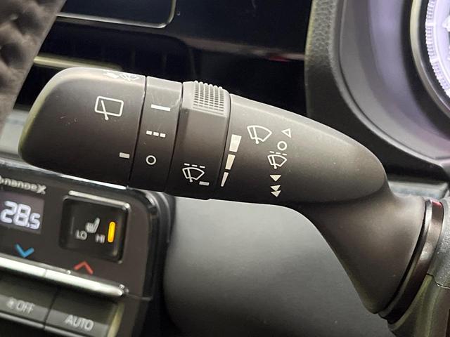 ヴォクシー Ｓ－Ｚ　純正１０．５インチナビ　１３．２型有機ＥＬフリップダウンモニター　快適利便パッケージ　両側パワースライドドア　パワーバックドア　セーフティセンス　レーダークルーズ　プロジェクター式ＬＥＤヘッド（41枚目）