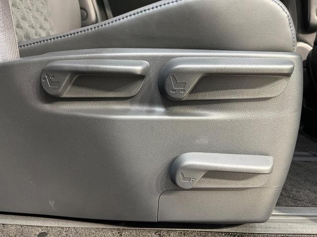 ヴォクシー Ｓ－Ｚ　純正１０．５インチナビ　１３．２型有機ＥＬフリップダウンモニター　快適利便パッケージ　両側パワースライドドア　パワーバックドア　セーフティセンス　レーダークルーズ　プロジェクター式ＬＥＤヘッド（55枚目）