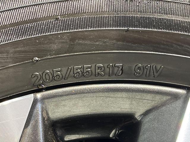 ヴォクシー Ｓ－Ｚ　純正１０．５インチナビ　１３．２型有機ＥＬフリップダウンモニター　快適利便パッケージ　両側パワースライドドア　パワーバックドア　セーフティセンス　レーダークルーズ　プロジェクター式ＬＥＤヘッド（68枚目）