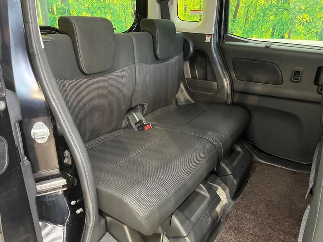 デイズルークス ハイウェイスター　Ｘターボ　電動スライド　純正ＳＤナビ　アラウンドビューモニター　エマージェンシーブレーキ　禁煙車　スマートキー　ＬＥＤヘッド　ＥＴＣ　ハイビームアシスト　踏み間違い防止アシスト　オートライト（9枚目）