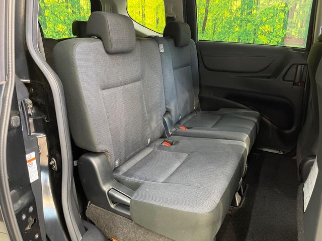 シエンタ Ｇ　モデリスタエアロ　純正ナビ　両側電動スライドドア　プリクラッシュセーフティ　バックカメラ　ＬＥＤヘッドライト　車線逸脱警報　オートマチックハイビーム　禁煙車　フルセグ　ＥＴＣ　Ｂｌｕｅｔｏｏｔｈ（9枚目）