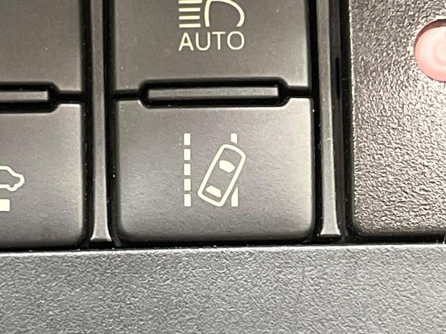 シエンタ Ｇ　モデリスタエアロ　純正ナビ　両側電動スライドドア　プリクラッシュセーフティ　バックカメラ　ＬＥＤヘッドライト　車線逸脱警報　オートマチックハイビーム　禁煙車　フルセグ　ＥＴＣ　Ｂｌｕｅｔｏｏｔｈ（33枚目）