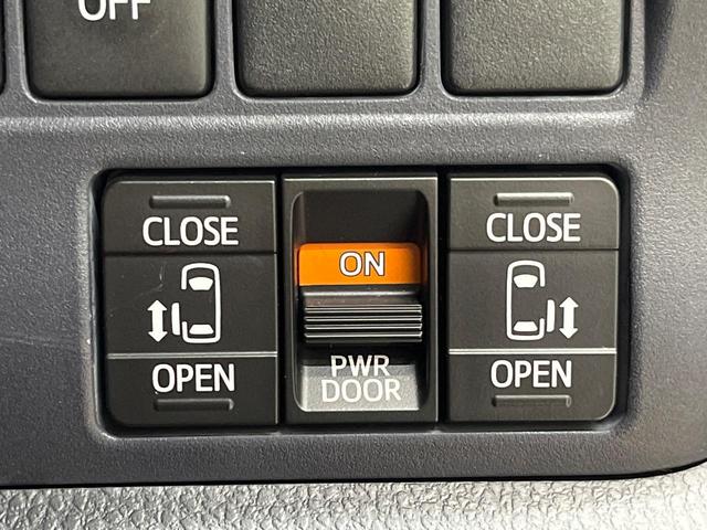 ヴォクシー ＺＳ　煌　ＢＩＧ－Ｘ９インチナビ　フリップダウンモニター　両側パワースライドドア　ＬＥＤヘッドライト　オートライト　バックカメラ　Ｂｌｕｅｔｏｏｔｈ　フルセグ　スマートキー　ＥＴＣ　フロントフォグライト（6枚目）