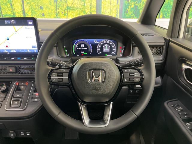 �y�����v�����X�e�A�����O�z�㎿�Ȋv���g�p���邱�ƂŁA��ɂ����������݂ƂĂ��^�]���₷���n���h���ł���