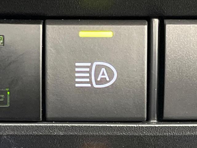 ノア ハイブリッドＳ－Ｚ　純正１０．５インチ　バックカメラ　モデリスタエアロ　快適利便パッケージ　デジタルインナーミラー　ブラインドスポットモニター　トヨタチームメイト　前席シートヒーター　禁煙車　両側電動スライドドア（36枚目）