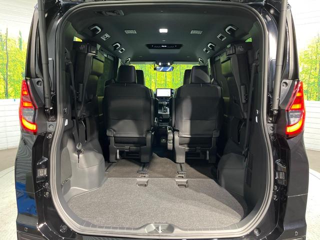 ノア ハイブリッドＳ－Ｚ　純正１０．５インチ　バックカメラ　モデリスタエアロ　快適利便パッケージ　デジタルインナーミラー　ブラインドスポットモニター　トヨタチームメイト　前席シートヒーター　禁煙車　両側電動スライドドア（68枚目）