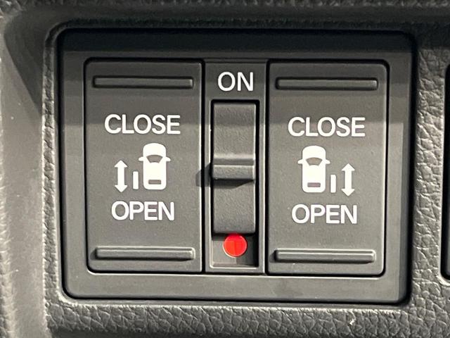 ステップワゴン e:HEVスパーダ 純正11.4型ナビ パワーバックドア 両側電動スライドドア ホンダセンシング アダプティブクルーズ BSM バックカメラ シートヒーター 車線逸脱警報 禁煙車 オートハイビーム LEDヘッドライト(5枚目)