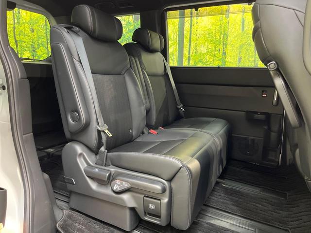 ステップワゴン e:HEVスパーダ 純正11.4型ナビ パワーバックドア 両側電動スライドドア ホンダセンシング アダプティブクルーズ BSM バックカメラ シートヒーター 車線逸脱警報 禁煙車 オートハイビーム LEDヘッドライト(9枚目)