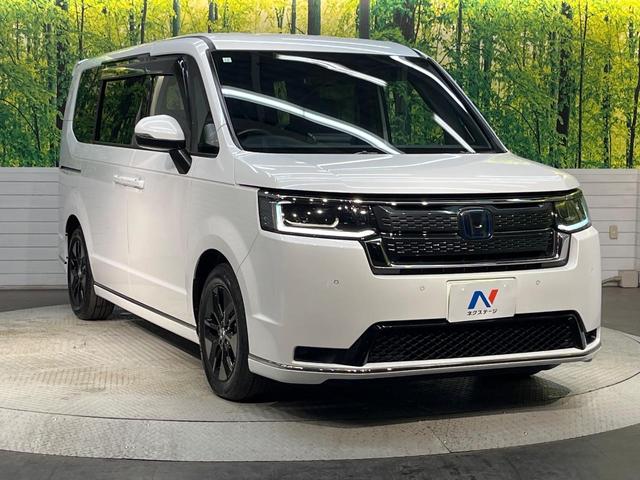 ステップワゴン e:HEVスパーダ 純正11.4型ナビ パワーバックドア 両側電動スライドドア ホンダセンシング アダプティブクルーズ BSM バックカメラ シートヒーター 車線逸脱警報 禁煙車 オートハイビーム LEDヘッドライト(17枚目)