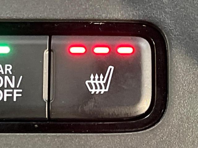 ステップワゴン e:HEVスパーダ 純正11.4型ナビ パワーバックドア 両側電動スライドドア ホンダセンシング アダプティブクルーズ BSM バックカメラ シートヒーター 車線逸脱警報 禁煙車 オートハイビーム LEDヘッドライト(42枚目)