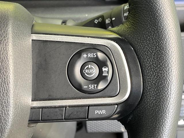 タント カスタムＲＳスタイルセレクション　ターボ　純正９インチナビ　アラウンドビューモニター　両側電動スライドドア　アダプティブクルーズコントロール　ハーフレザーシート　スマートアシスト　禁煙車　前席シートヒーター　コーナーセンサー（7枚目）