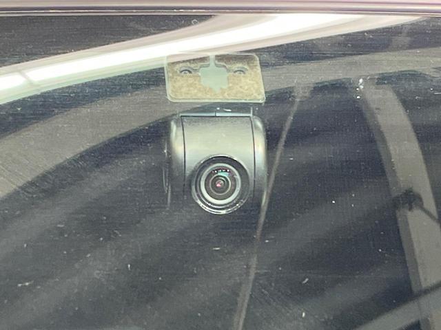 タント カスタムＲＳスタイルセレクション　ターボ　純正９インチナビ　アラウンドビューモニター　両側電動スライドドア　アダプティブクルーズコントロール　ハーフレザーシート　スマートアシスト　禁煙車　前席シートヒーター　コーナーセンサー（29枚目）