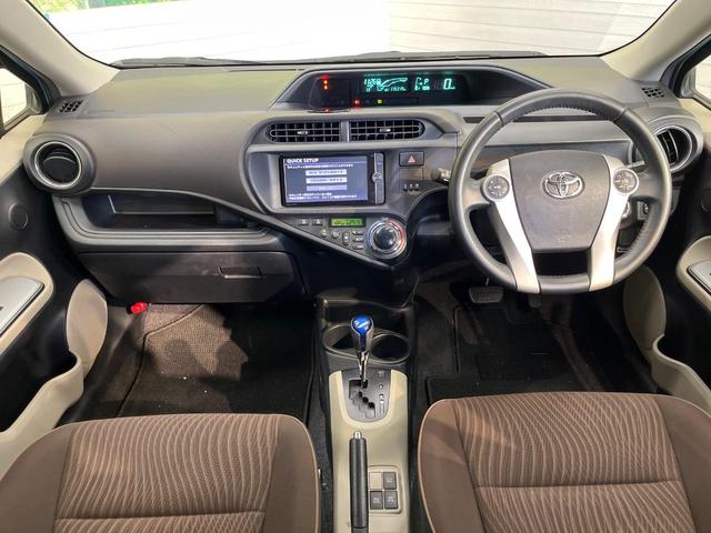 アクア Ｇ　純正ナビ　バックカメラ　オートライト　ＥＴＣ　スマートキー　Ｂｌｕｅｔｏｏｔｈ接続可　オートエアコン　電動格納ミラー　フルセグ　盗難防止システム（2枚目）