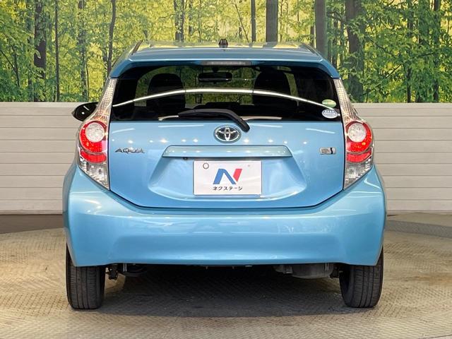アクア Ｇ　純正ナビ　バックカメラ　オートライト　ＥＴＣ　スマートキー　Ｂｌｕｅｔｏｏｔｈ接続可　オートエアコン　電動格納ミラー　フルセグ　盗難防止システム（15枚目）