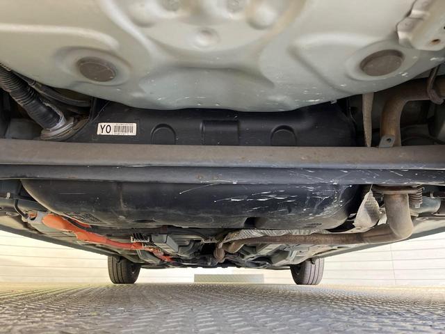 アクア Ｇ　純正ナビ　バックカメラ　オートライト　ＥＴＣ　スマートキー　Ｂｌｕｅｔｏｏｔｈ接続可　オートエアコン　電動格納ミラー　フルセグ　盗難防止システム（19枚目）