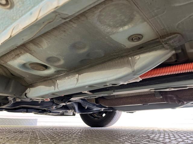 アクア Ｇ　純正ナビ　バックカメラ　オートライト　ＥＴＣ　スマートキー　Ｂｌｕｅｔｏｏｔｈ接続可　オートエアコン　電動格納ミラー　フルセグ　盗難防止システム（20枚目）