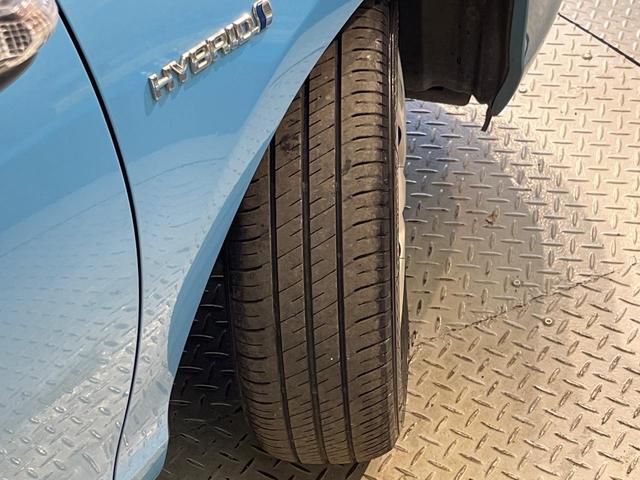 アクア Ｇ　純正ナビ　バックカメラ　オートライト　ＥＴＣ　スマートキー　Ｂｌｕｅｔｏｏｔｈ接続可　オートエアコン　電動格納ミラー　フルセグ　盗難防止システム（31枚目）