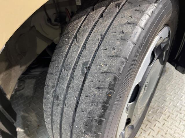 シエンタ ハイブリッドZ 7人乗り ナビ機能付き10.5型ディスプレイオーディオ バックカメラ 両側電動ドア 100V電源 セーフティセンス レーダークルーズ 禁煙車 コーナーセンサー スマートキー LEDヘッド ETC(32枚目)