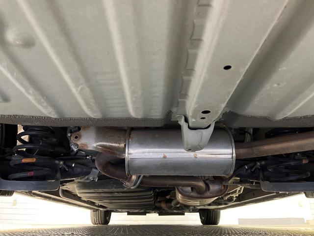 ヴォクシー ＺＳ　煌ＩＩＩ　後期　７人乗り　９型ＢＩＧ－Ｘ　後席モニター　バックカメラ　両側電動ドア　セーフティセンス　禁煙車　ハーフレザーシート　コーナーセンサー　スマートキー　ＬＥＤヘッド　ＥＴＣ　クルコン　オートハイビーム（19枚目）