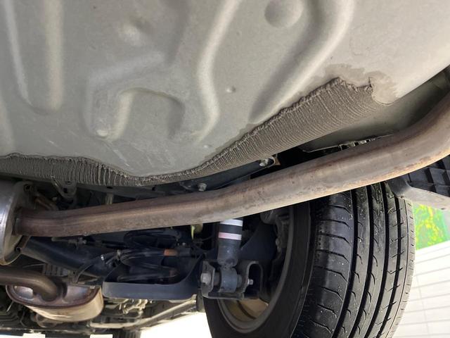 ヴォクシー ＺＳ　煌ＩＩＩ　後期　７人乗り　９型ＢＩＧ－Ｘ　後席モニター　バックカメラ　両側電動ドア　セーフティセンス　禁煙車　ハーフレザーシート　コーナーセンサー　スマートキー　ＬＥＤヘッド　ＥＴＣ　クルコン　オートハイビーム（21枚目）