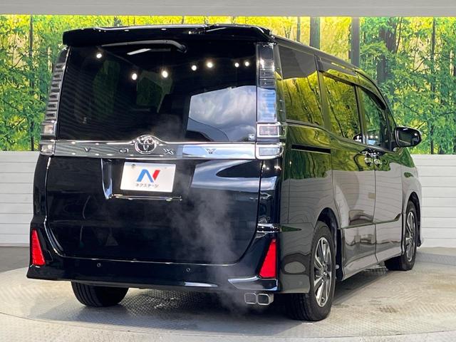 ヴォクシー ＺＳ　煌ＩＩＩ　後期　７人乗り　９型ＢＩＧ－Ｘ　後席モニター　バックカメラ　両側電動ドア　セーフティセンス　禁煙車　ハーフレザーシート　コーナーセンサー　スマートキー　ＬＥＤヘッド　ＥＴＣ　クルコン　オートハイビーム（28枚目）