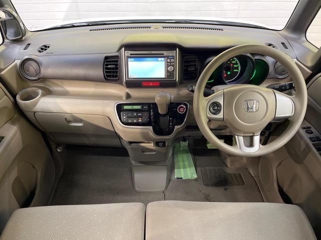 Ｎ－ＢＯＸ Ｇ・Ｌパッケージ　純正ＳＤナビ　電動スライドドア　禁煙車　スマートキー　ＥＴＣ　純正１４インチアルミ　オートエアコン　ＣＤ／ＤＶＤ再生　地デジ　後席中央アームレスト（2枚目）