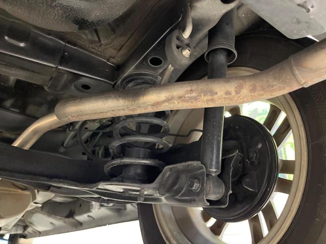 Ｎ－ＢＯＸ Ｇ・Ｌパッケージ　純正ＳＤナビ　電動スライドドア　禁煙車　スマートキー　ＥＴＣ　純正１４インチアルミ　オートエアコン　ＣＤ／ＤＶＤ再生　地デジ　後席中央アームレスト（21枚目）