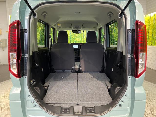 ���i�̂���������ʋ΁A���}���ɏ\���ȉ׎��X�y�[�X���m�ۂ��Ă���܂��B�Z�J���h�V�[�g��|���ƁA�傫�ȉו��̐ύڂ��\�ł���