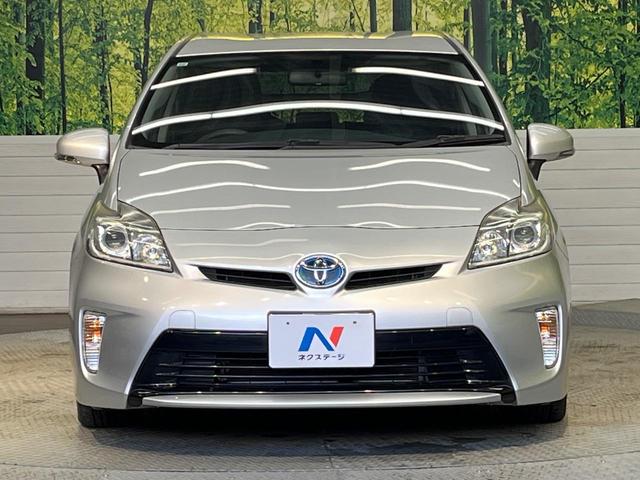 プリウス Ｓ　純正ＳＤナビ　禁煙車　スマートキー　ＨＩＤヘッドランプ　ビルトインＥＴＣ　純正１５インチアルミ　オートライト　オートエアコン　Ｂｌｕｅｔｏｏｔｈ再生　ＣＤ再生　地デジ（14枚目）