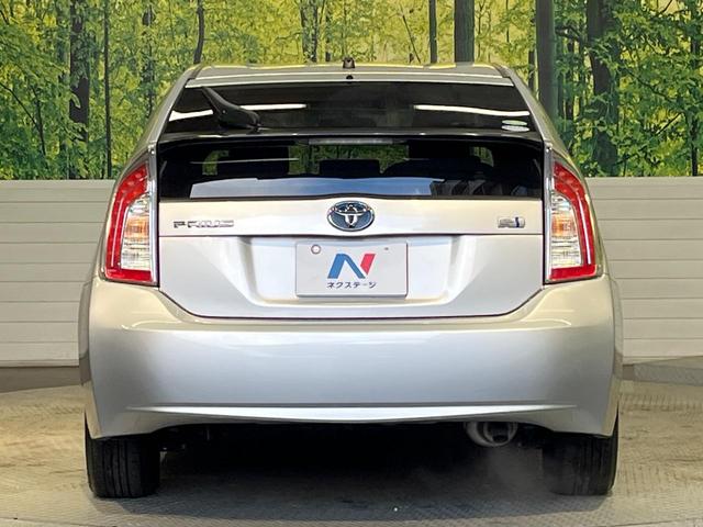 プリウス Ｓ　純正ＳＤナビ　禁煙車　スマートキー　ＨＩＤヘッドランプ　ビルトインＥＴＣ　純正１５インチアルミ　オートライト　オートエアコン　Ｂｌｕｅｔｏｏｔｈ再生　ＣＤ再生　地デジ（15枚目）