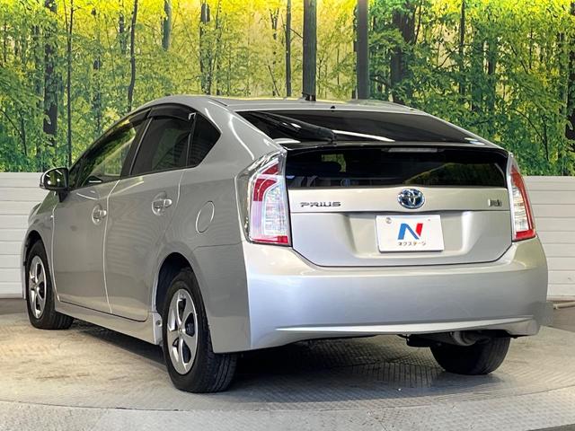 プリウス Ｓ　純正ＳＤナビ　禁煙車　スマートキー　ＨＩＤヘッドランプ　ビルトインＥＴＣ　純正１５インチアルミ　オートライト　オートエアコン　Ｂｌｕｅｔｏｏｔｈ再生　ＣＤ再生　地デジ（27枚目）